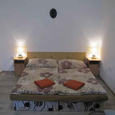 Privat Magdalena Bešeňová