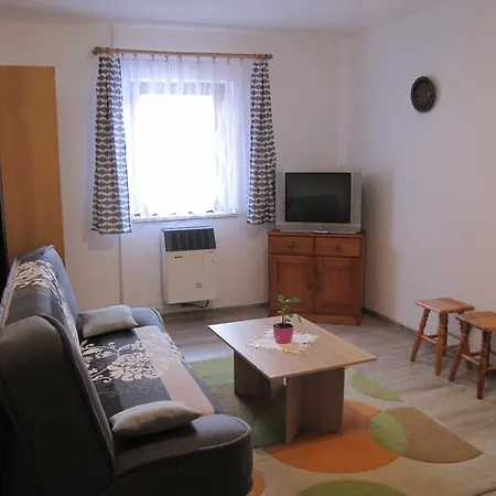 Privat Magdalena Bešeňová